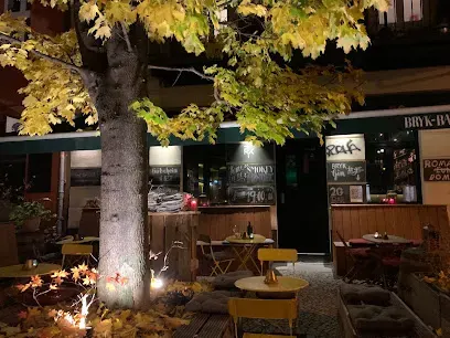 Voulez Vous Bar