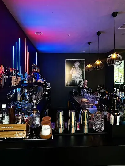 Bar Queen Mum - Cocktailbar